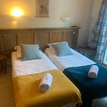 Hotel Le Concorde モルジヌ エクステリア 写真
